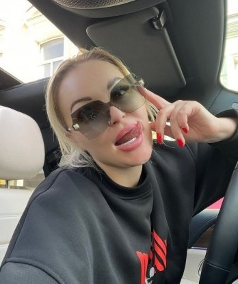 Проститутка Тинка